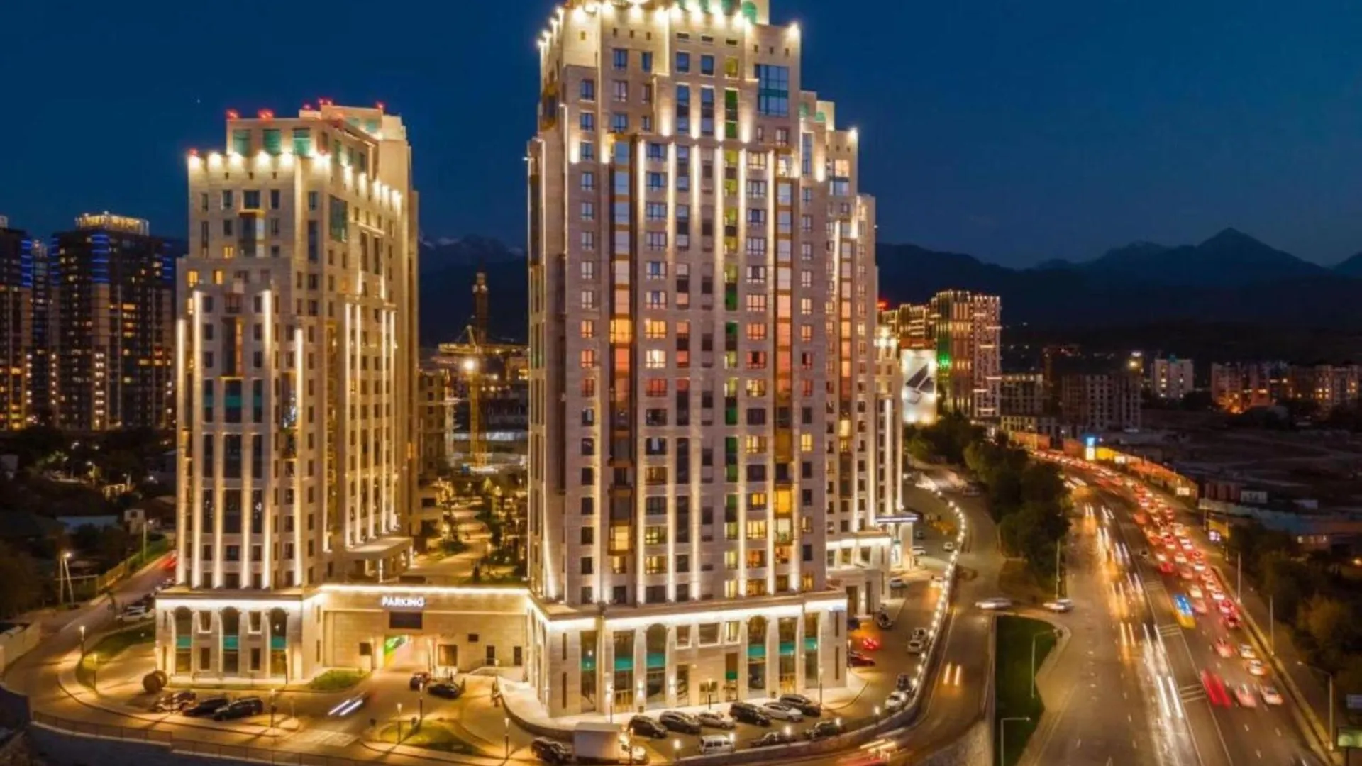 Skyline View Apartments At Central Avenue Almaty